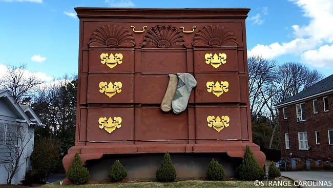 The World’s Largest Chest Of Drawers