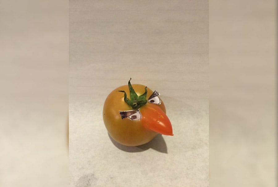 A tomato that looks like an angry bird 