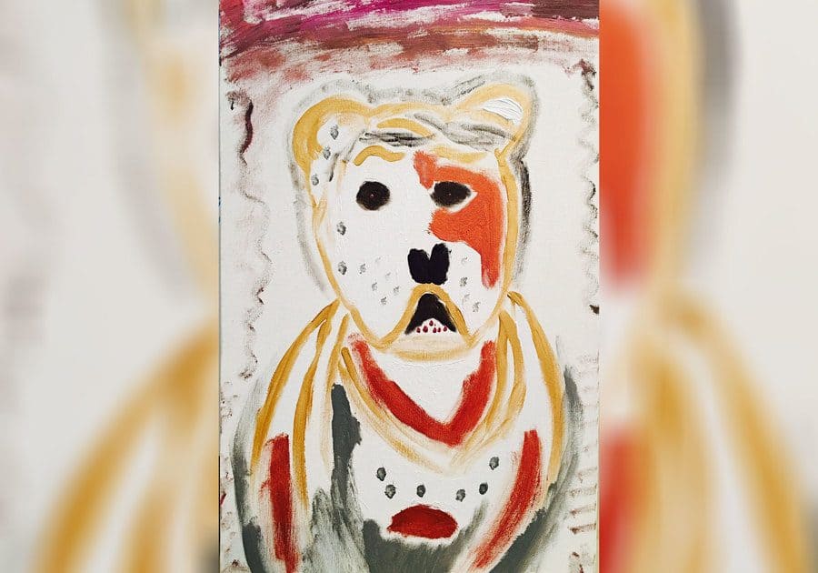 The painting of the outline of a bear with an emphasis in yellow, red, orange, and grey, which Snoop Dogg drew. 