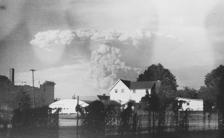 A view of Mount St Helens erupting in 1980 