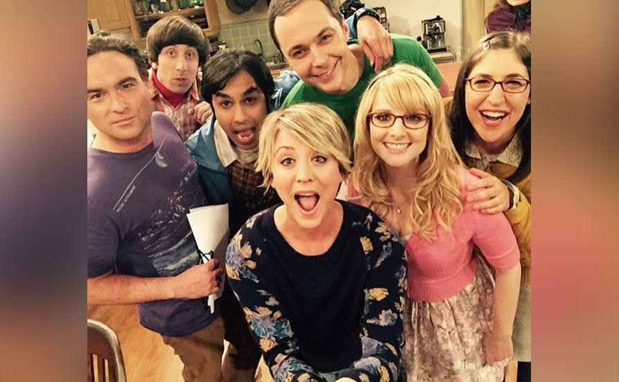 A selfie of the cast on set of TBBT. 