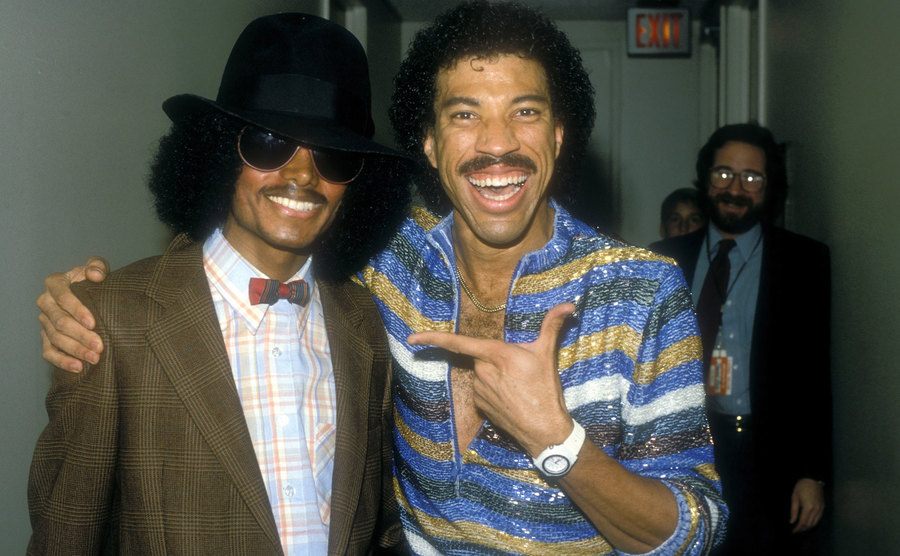 A backstage photo of Michael Jackson and Lionel Richie.