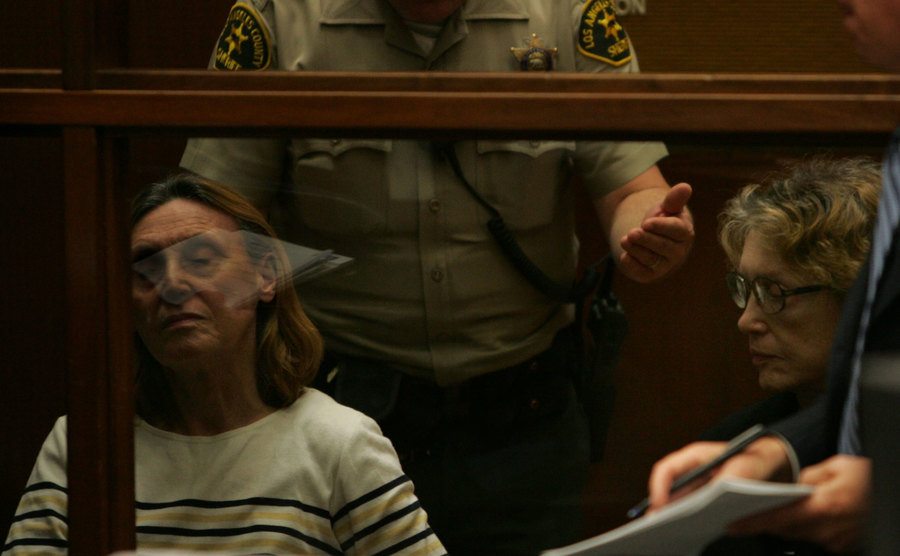 A picture of Olga and Helen in court.