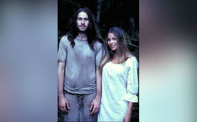 Jason Lee and Sofia Vergara in a still from Big Trouble. 