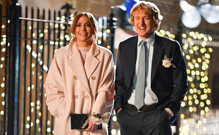 Jennifer Lopez and Owen Wilson seen filming on location for 'Marry Me'. 