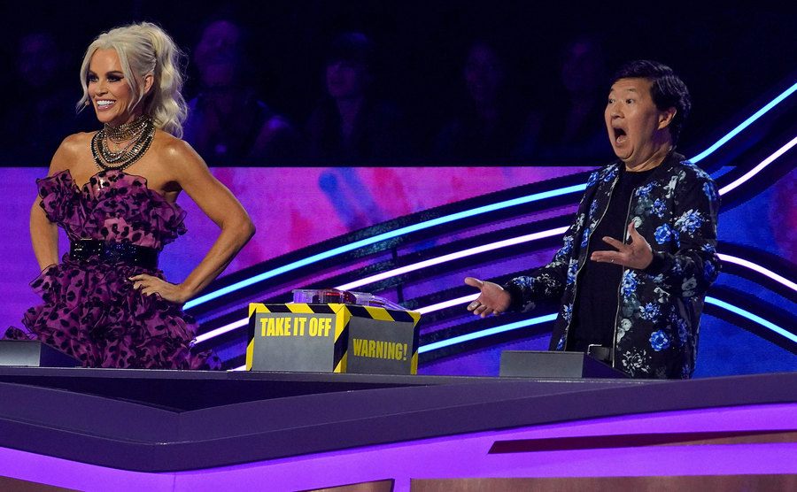 A still of Jenny McCarthy and Jeong as judges in The Masked Singer.