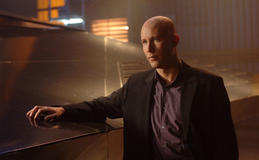 A still of Michael Rosenbaum in a scene from Smallville.
